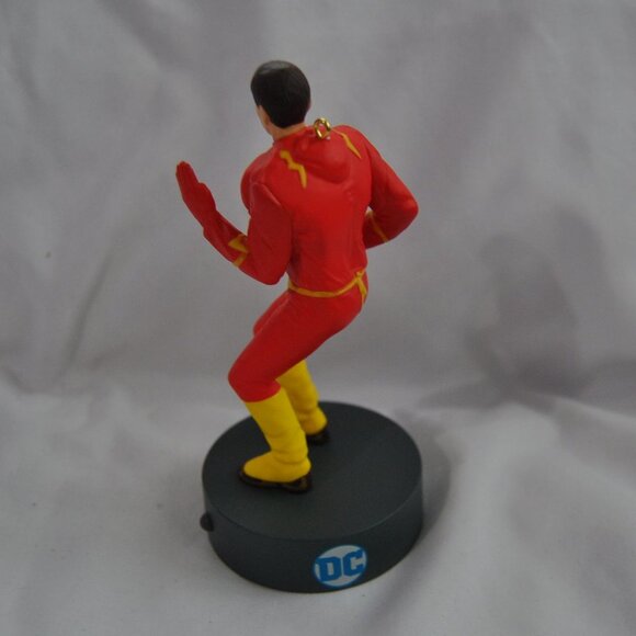 Sheldon Cooper As The Flash Hallmark Keepsake Ornament - Picture 4 of 13